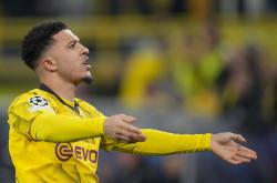 爱游戏-多特蒙德遭遇惨败，陷入保级泥潭(多特蒙德遭遇惨败,陷入保级泥潭的球员)