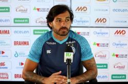 爱游戏官网-高拉特最终选择留在广州恒大队