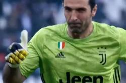 爱游戏体育官网-传奇球星宣布退役，金球奖得主功成名就的简单介绍