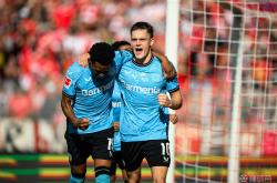 爱游戏亚洲官网-勒沃库森迎战柏林联盟，争夺三分