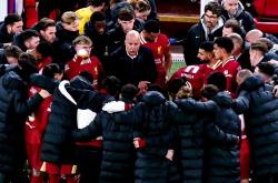 爱游戏app-利物浦淘汰阿森纳，卫冕欧冠冠军