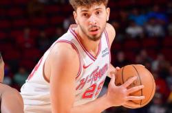 爱游戏官网-灰熊战胜火箭，连胜势如破竹(2021年2月5日灰熊vs火箭)