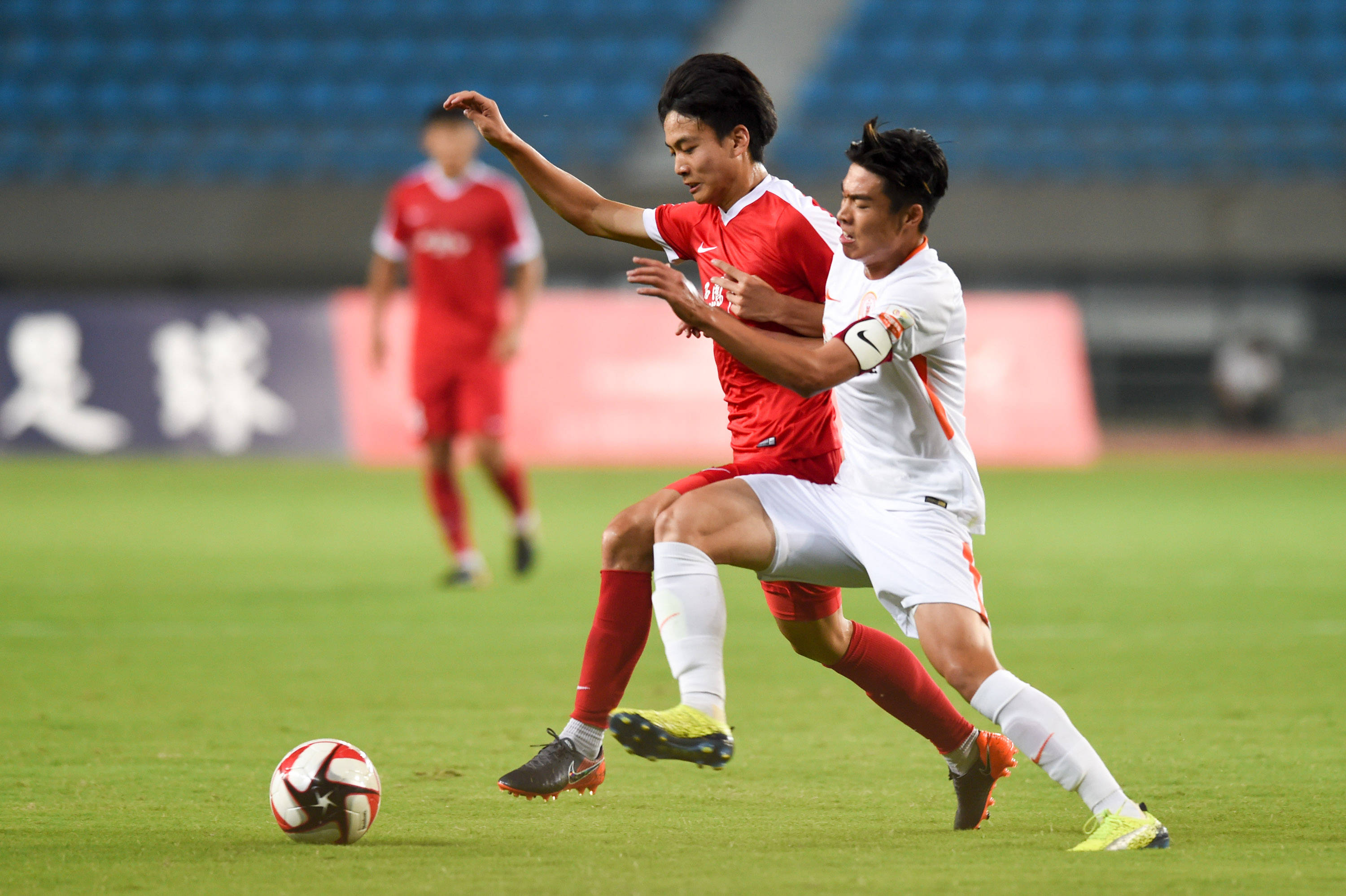 亚洲俱乐部足球比赛激发球迷热情(亚洲俱乐部足球比赛激发球迷热情视频) 亚洲俱乐部足球比赛激发球迷热情(亚洲俱乐部足球比赛激发球迷热情视频)