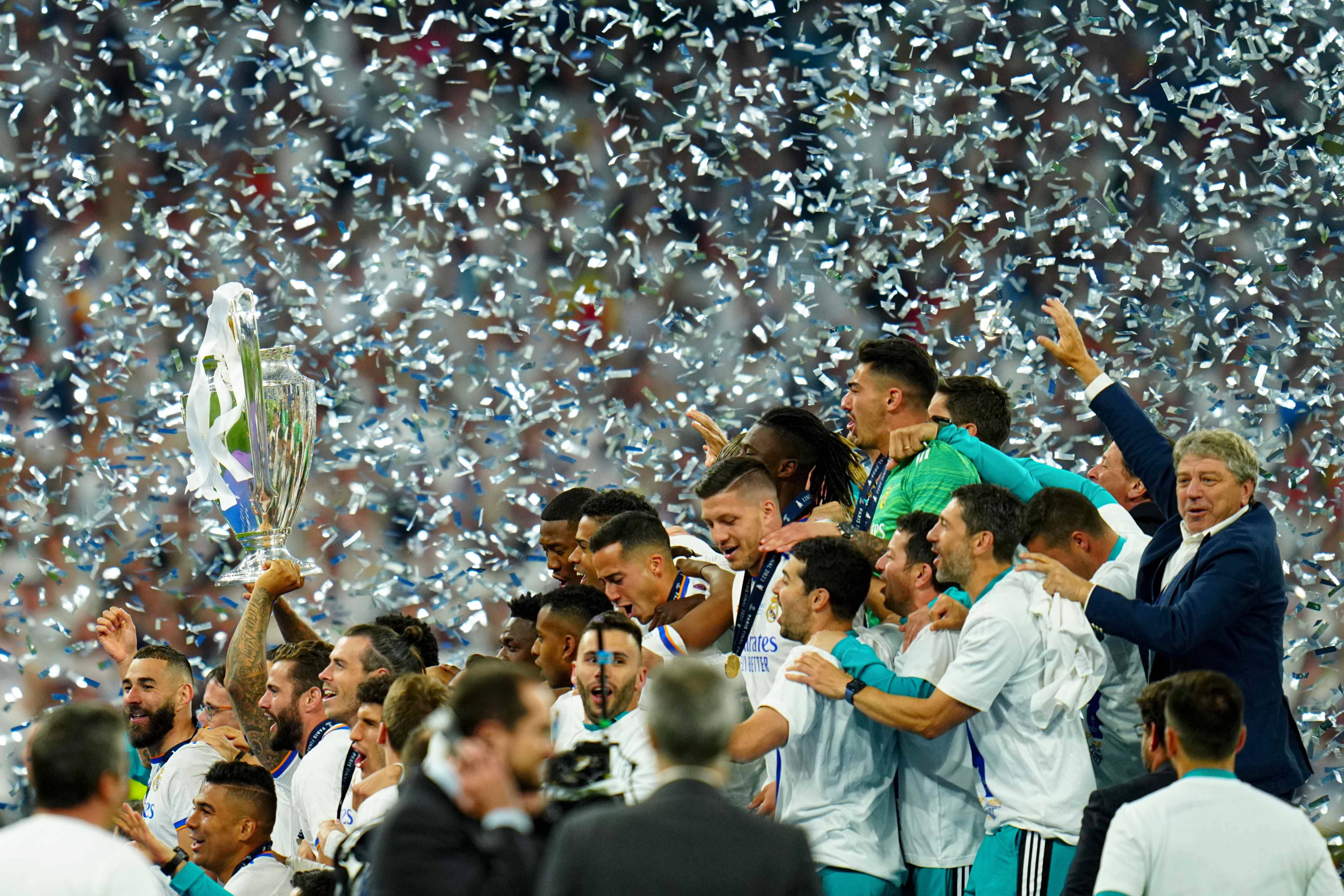 欧冠比赛中球星集体发挥出色(欧冠比赛中球星集体发挥出色的原因)