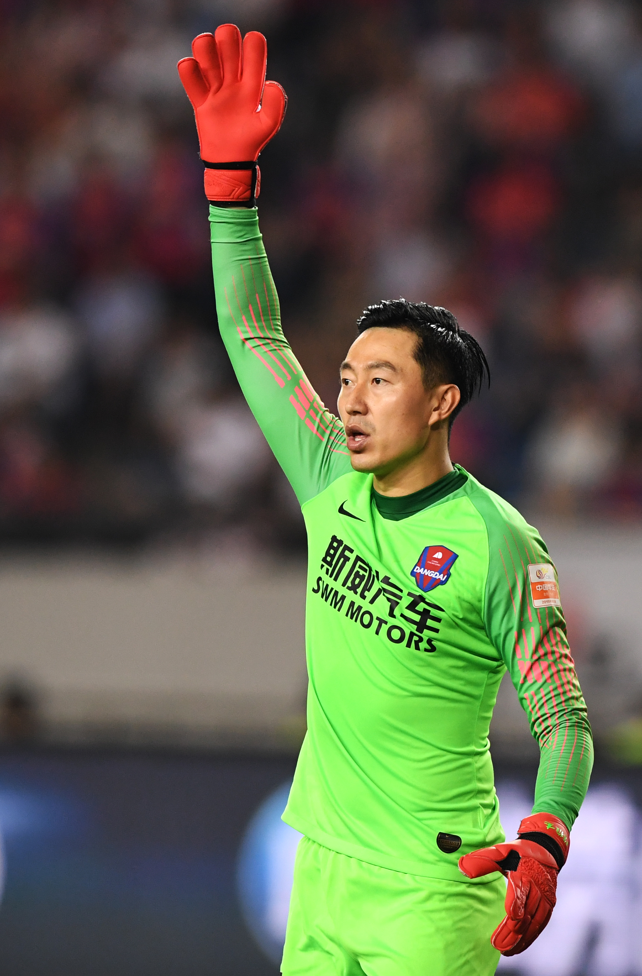 上海申花战平重庆斯威，激烈交锋引人入胜触运动彩的简单介绍