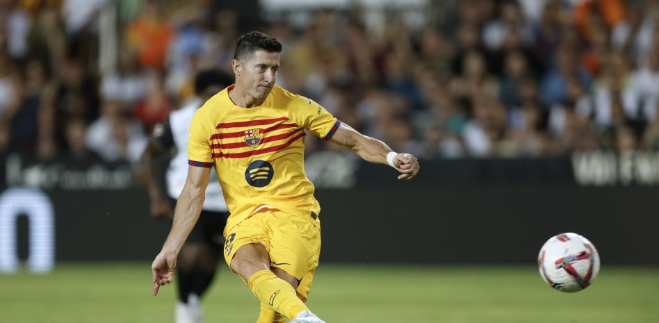 瓦伦西亚客场大胜，保持不败纪录(瓦伦西亚客场大胜,保持不败纪录的原因)