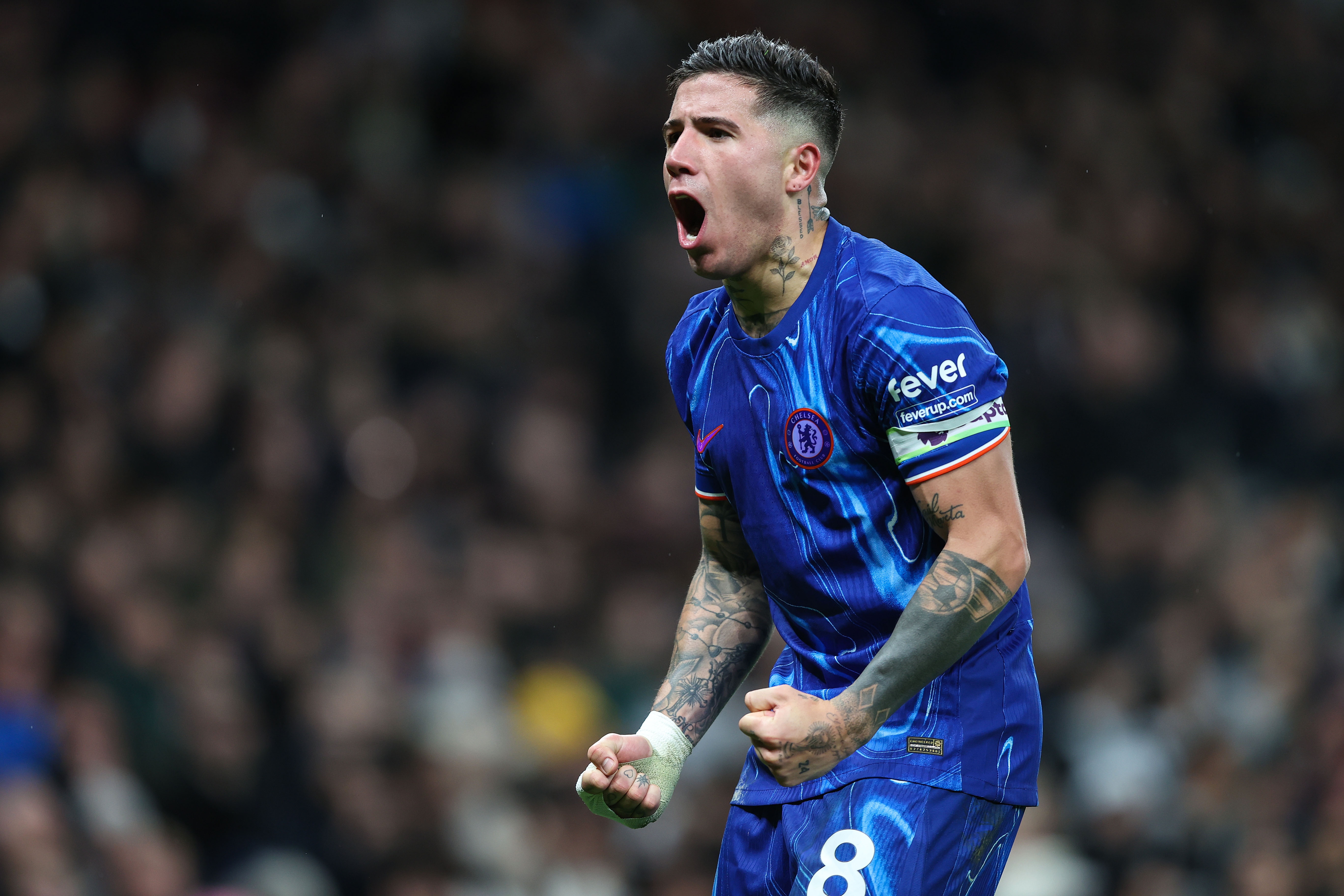 热刺取得胜利,继续领跑积分榜的简单介绍 热刺取得胜利,继续领跑积分榜的简单介绍