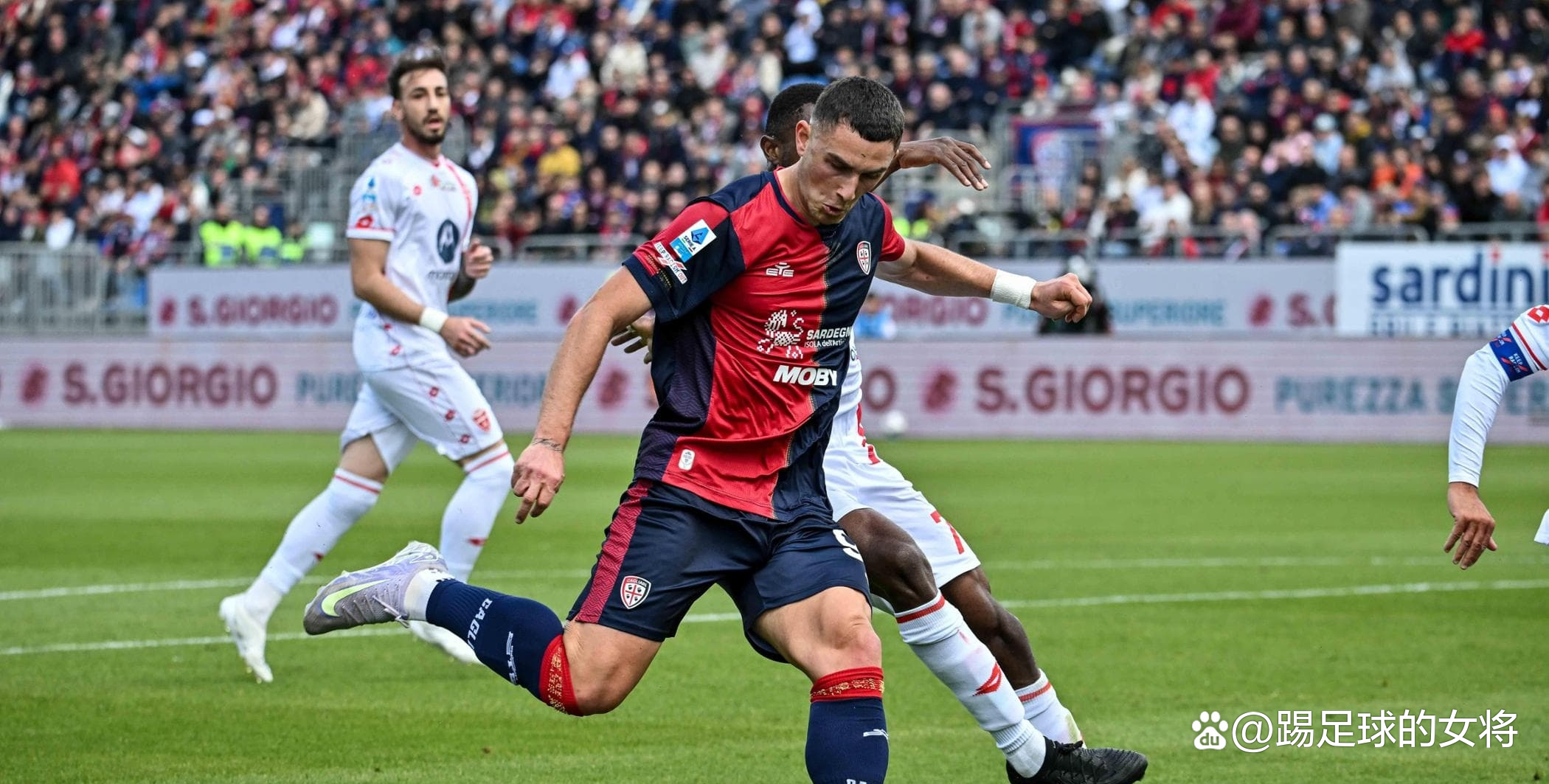 包含卡利亚里主场告捷，表现出色的词条