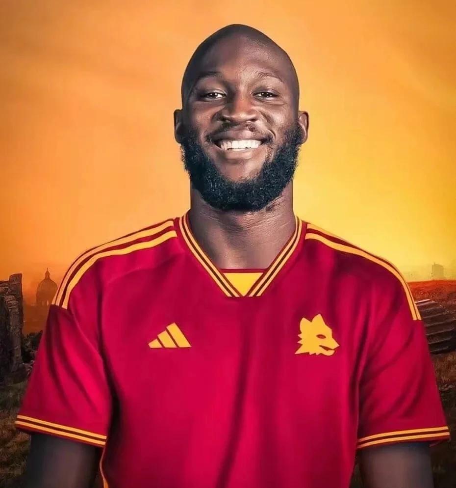 卢卡库闪耀表现助球队晋级的简单介绍