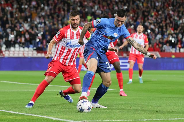 英格兰客场不敌立陶宛，小组排名暂居第二