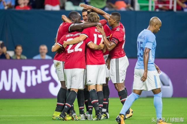 英雄联盟焦点战:雷霆神域对战苍狼突击,连下两城,逆风翻盘成经典 英雄联盟焦点战:雷霆神域对战苍狼突击,连下两城,逆风翻盘成经典