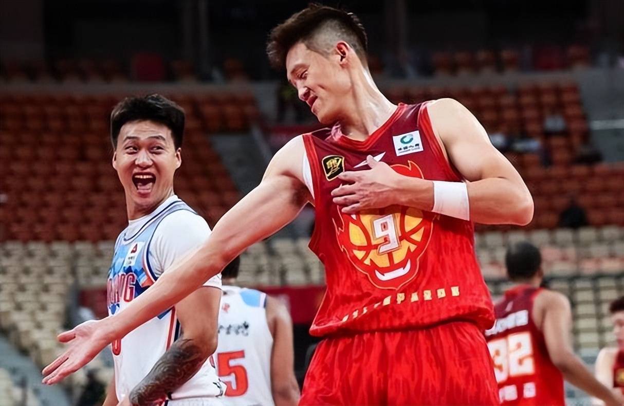 包含深圳队成为本场最大亮点,亚冠瞬间破防,逆转的词条 包含深圳队成为本场最大亮点,亚冠瞬间破防,逆转的词条