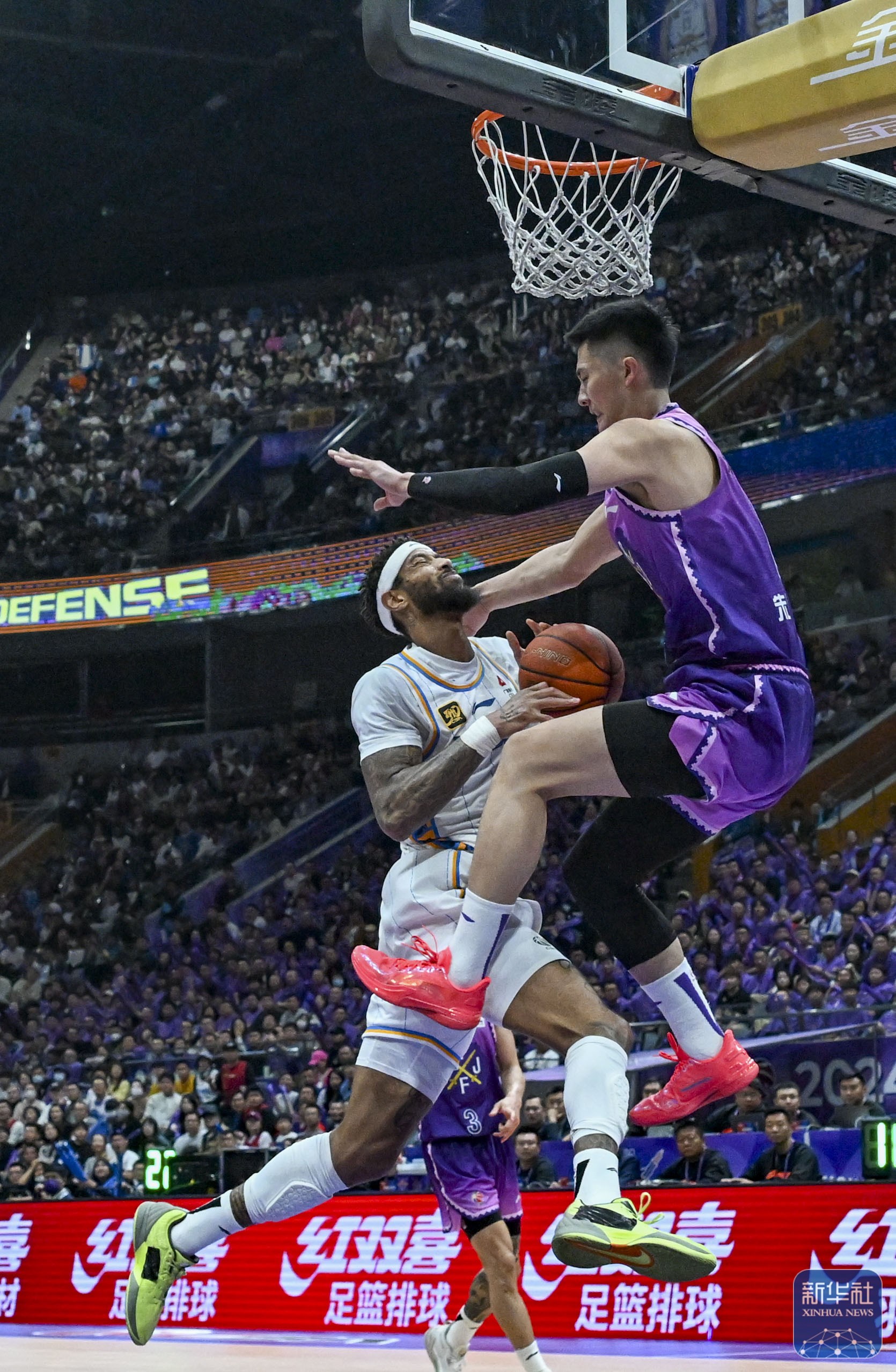 北京队成为本场最大亮点，CBA季后赛瞬间破防，绝杀
