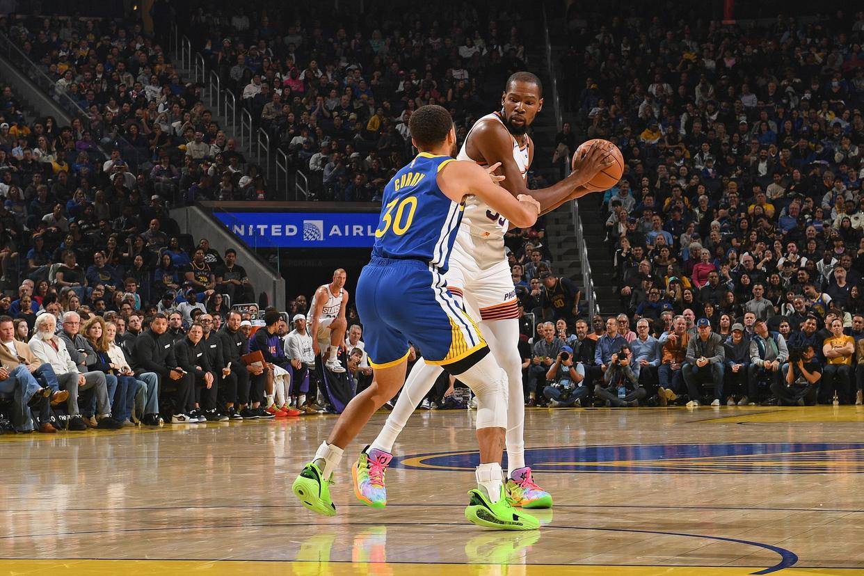 勇士险胜绿衫军，篮网击败太阳