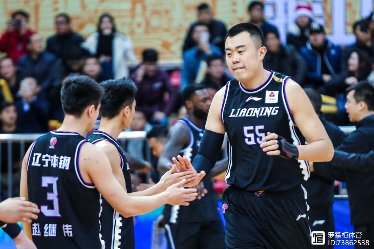 热那亚客场惊险逆转,赢得关键三分的简单介绍 热那亚客场惊险逆转,赢得关键三分的简单介绍