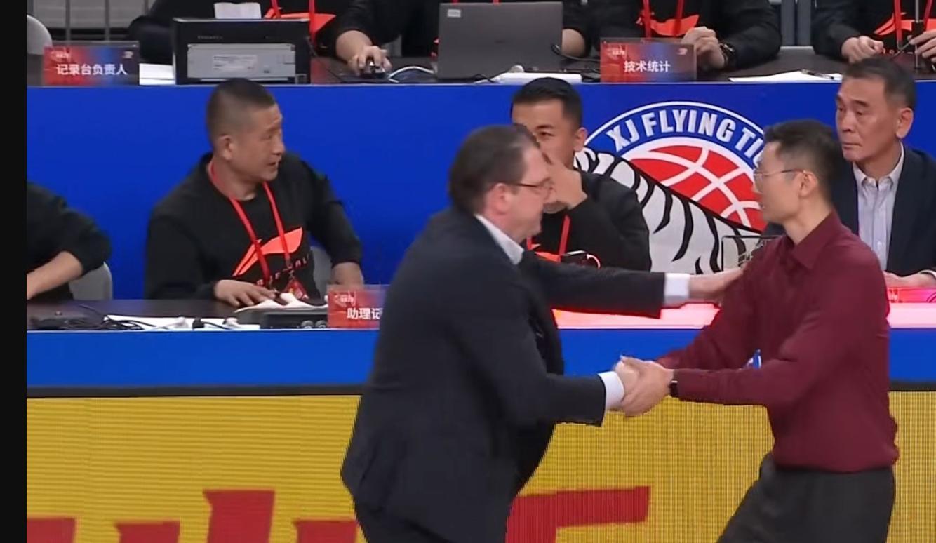 包含德国队以悬殊比分战胜奥地利，领先小组积分的词条