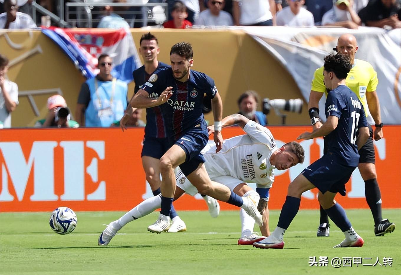 巴黎圣日耳曼客场击败希望马克队