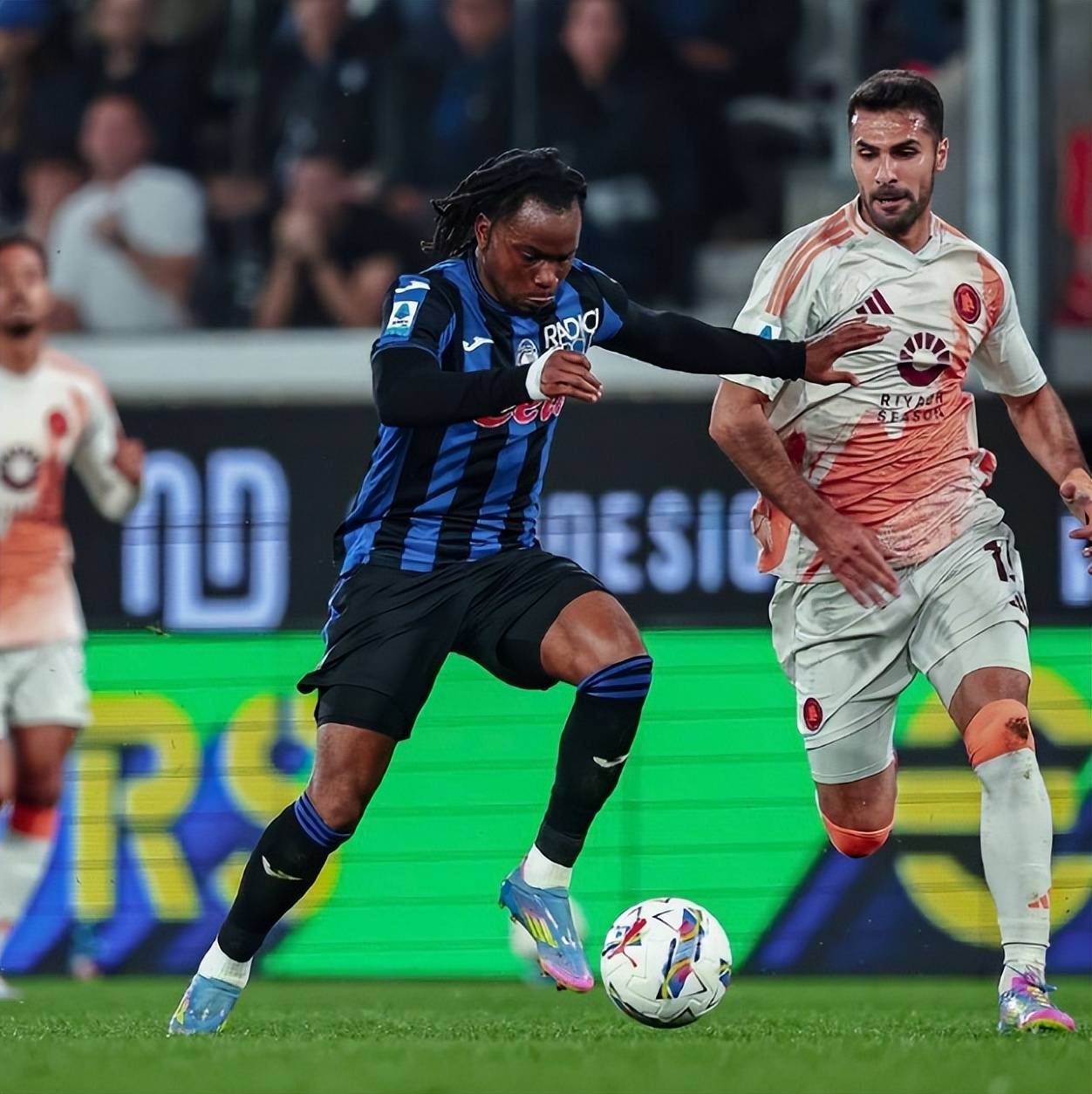 亚特兰大客场击败拉齐奥，取得关键胜利