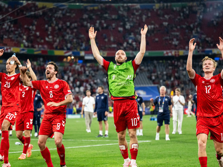 精彩比赛即将开幕，球迷翘首期待