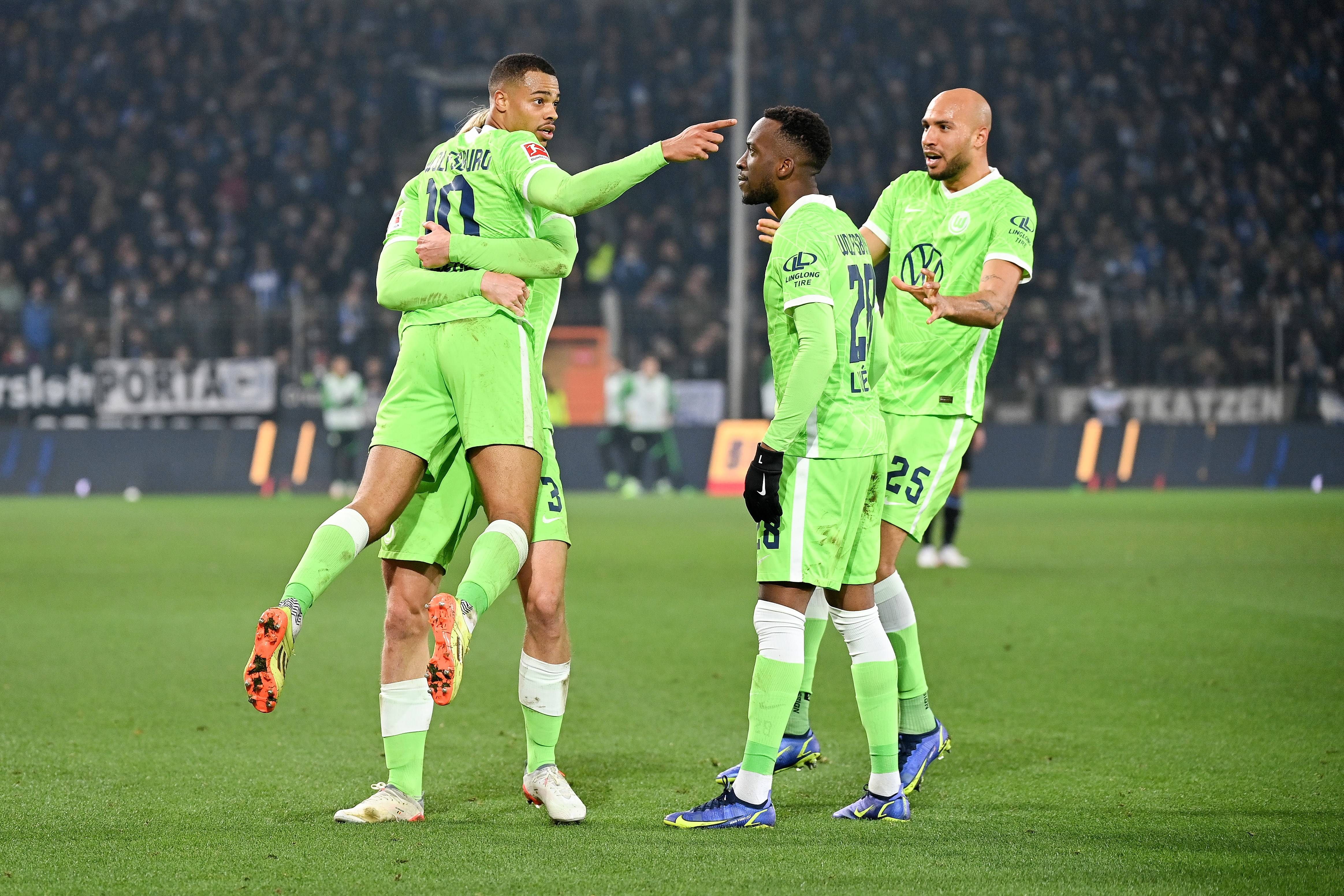 门兴格拉德巴赫突破僵局，主场逆转取胜的简单介绍