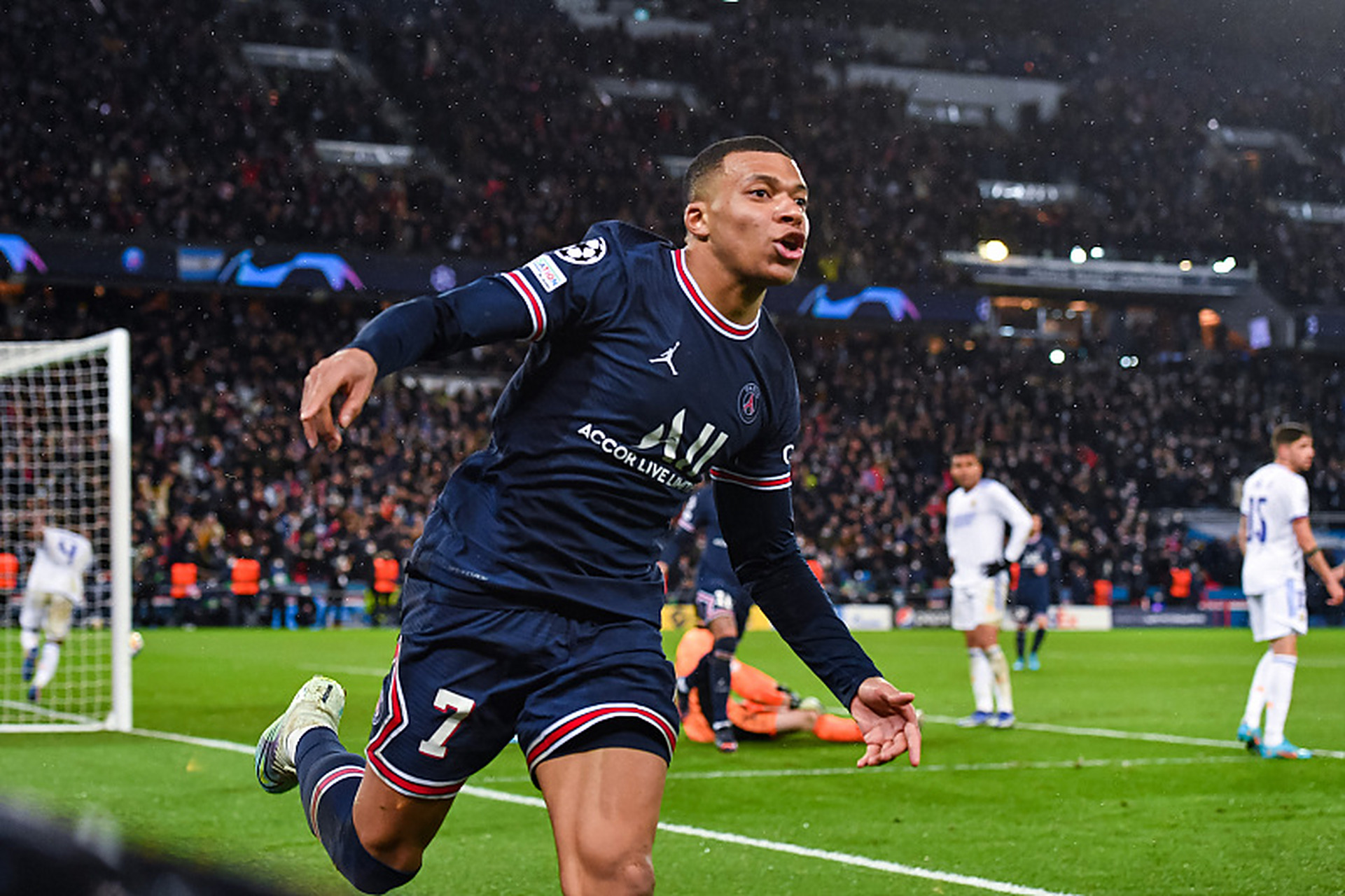 南特主场大胜梅斯,取得胜利 南特主场大胜梅斯,取得胜利