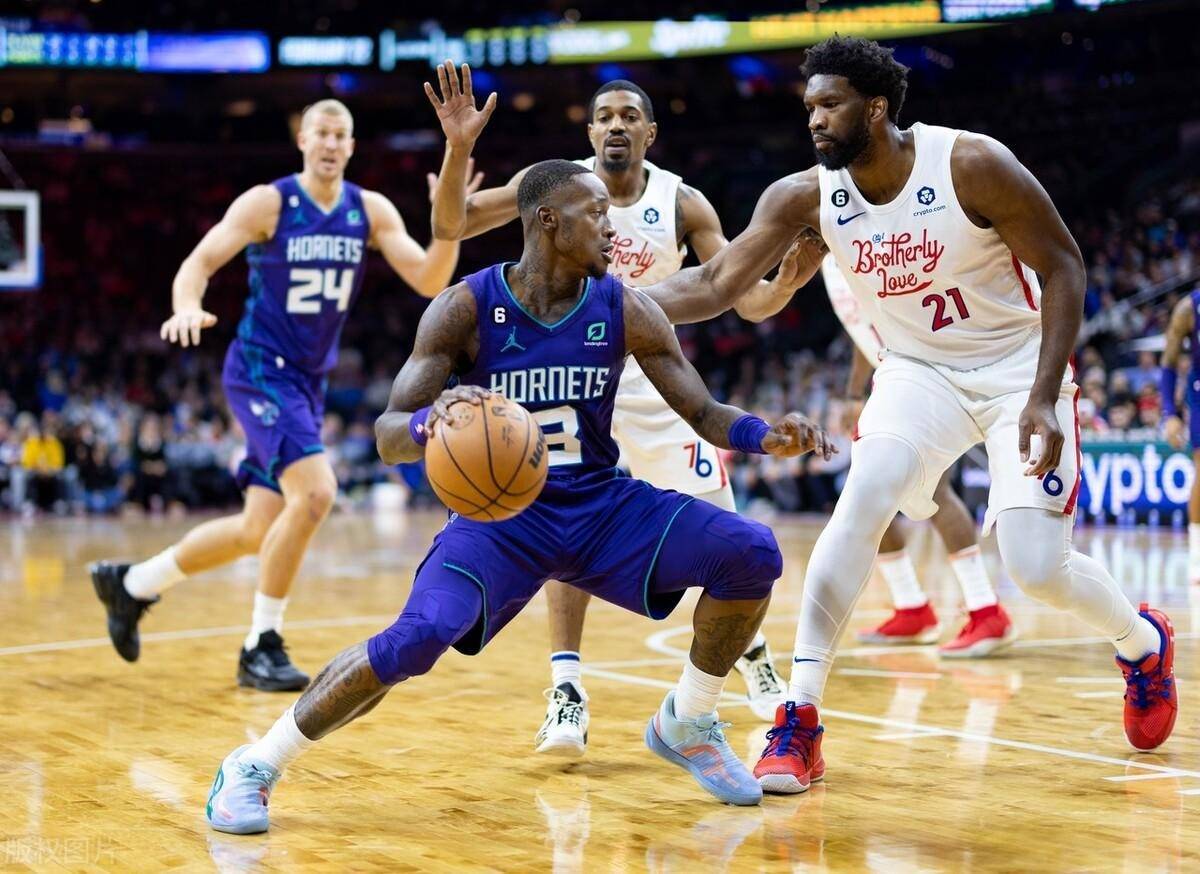 鹈鹕告捷黄蜂，完成主场横扫的简单介绍