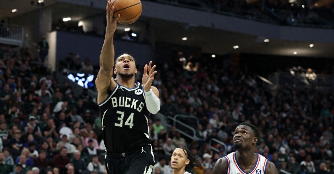 雄鹿逆转76人,保持主场不败 雄鹿逆转76人,保持主场不败